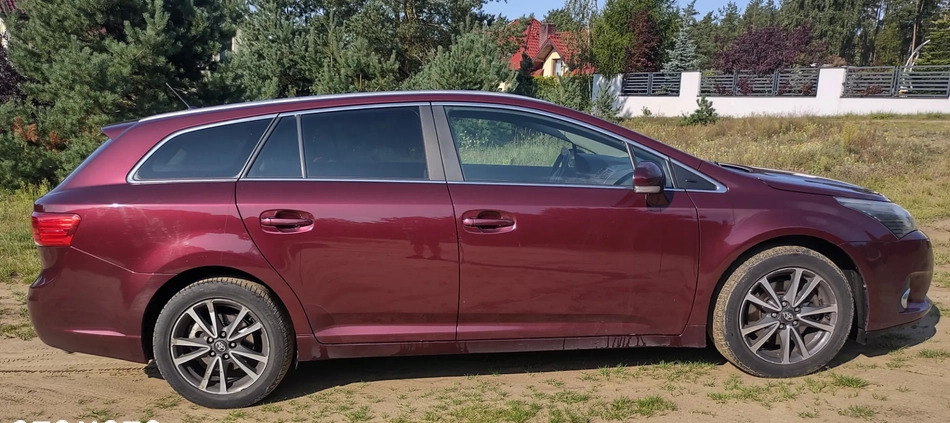 Toyota Avensis cena 27000 przebieg: 339000, rok produkcji 2012 z Chorzele małe 92